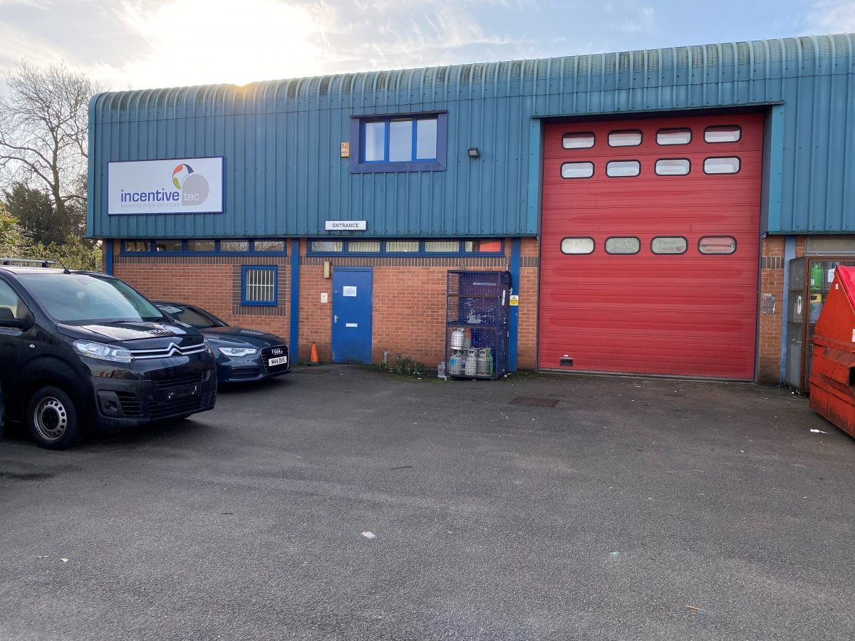 FHP LET HYBRID INDUSTRIAL/ WAREHOUSE UNIT IN DERBY FHP FHP
