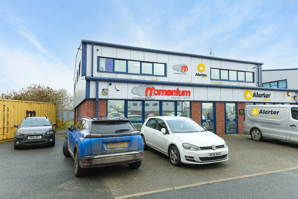 RARE CHANCE TO ACQUIRE MODERN 2,778FT2 TWOSTOREY BUSINESS PREMISES ON