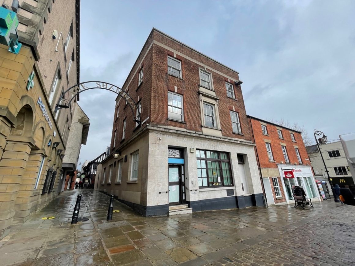 27 Market Place FHP Chesterfield For sale/to let FHP