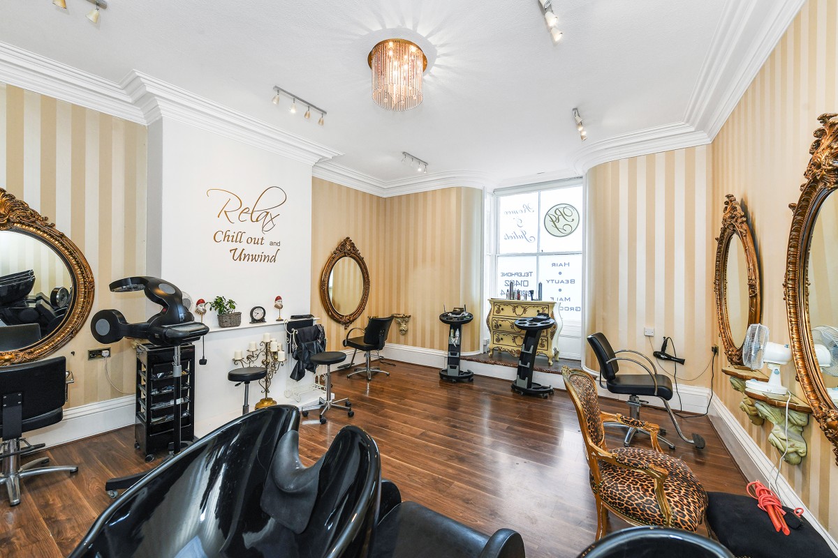 54 Saturday Market Place and 2527 Lairgate FHP Beverley For sale