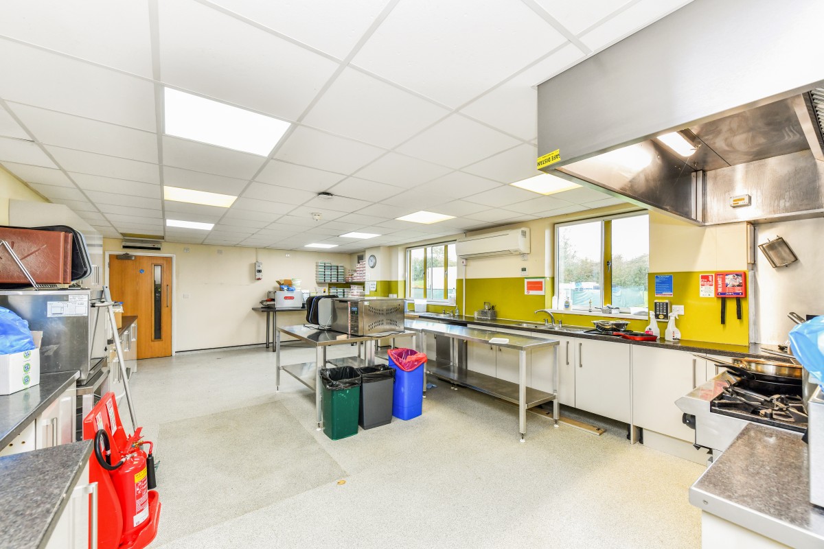 4 Pate Road FHP Melton Mowbray Under offer FHP